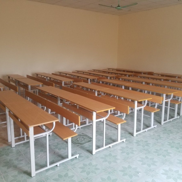 Bàn học sinh liền ghế tựa lưng giá rẻ BHS-02