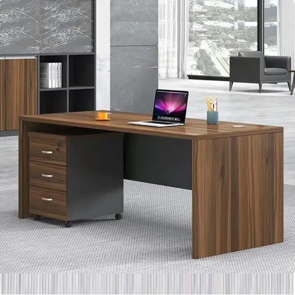 Bàn quản lý, trưởng phòng đơn giản, sang trọng Uri