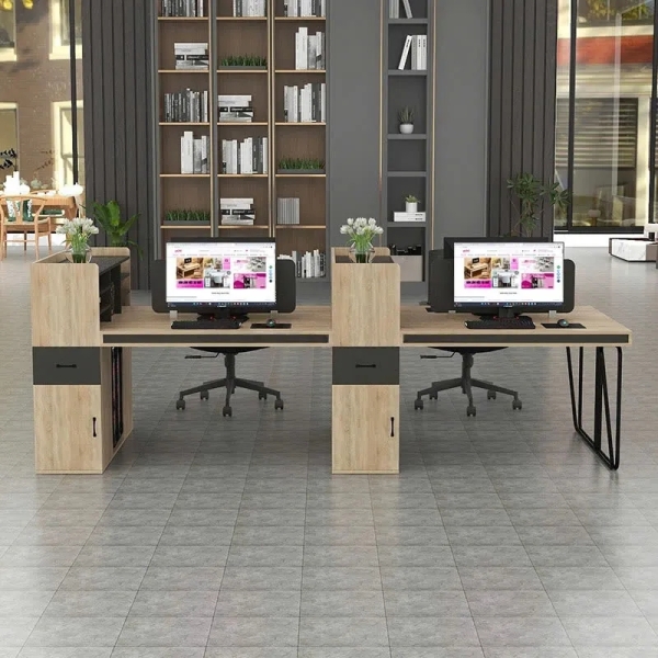 Cụm Bàn Làm Việc 4 Người Phối Màu Độc Lạ Cho Văn Phòng Trẻ – BC140