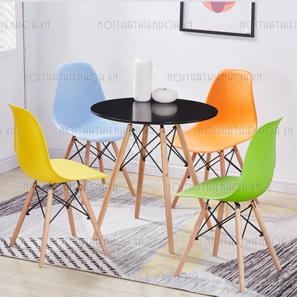 Bàn cafe Eames tròn D600 màu trắng