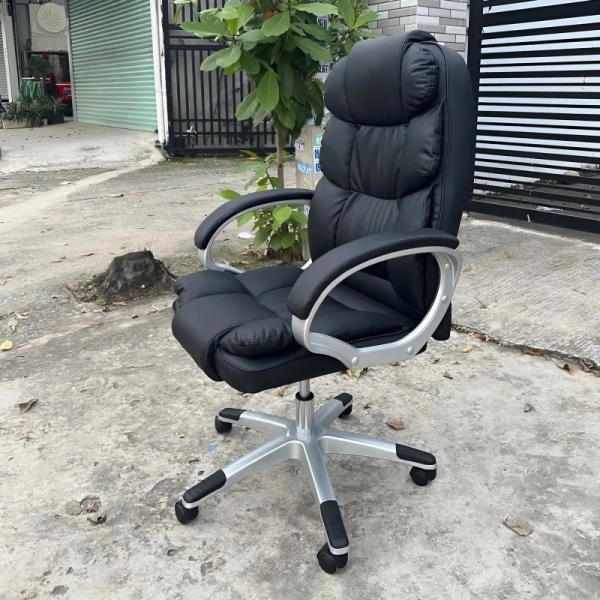 Ghế Giám Đốc Bọc Nệm Êm Ái – GGĐ13