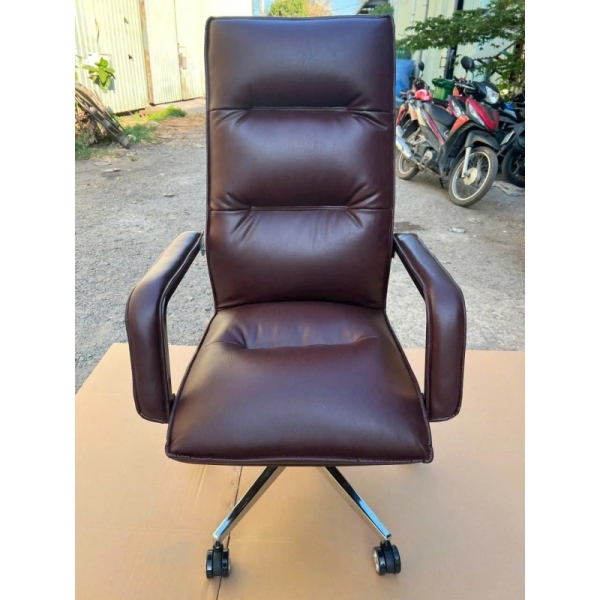 Ghế Giám Đốc Da Cao Cấp Có Tay Vịn – GGD67