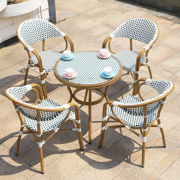 Bàn cafe giả mây mặt kính ngoài trời cao cấp- Mã: T192