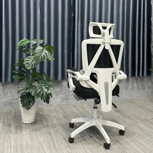 Ghế Công Thái Học Có Gác – CTH07