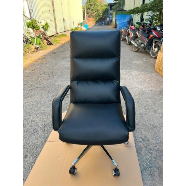 Ghế Giám Đốc Da Cao Cấp Có Tay Vịn – GGD67
