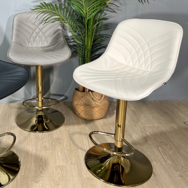 Ghế quầy bar chân trụ mạ vàng- Mã: 4115